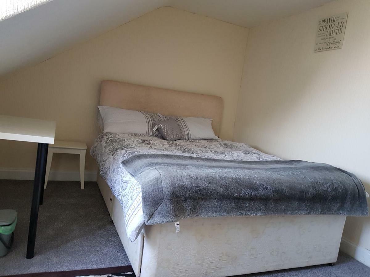 89 Clerk Street Apartment Loanhead ภายนอก รูปภาพ